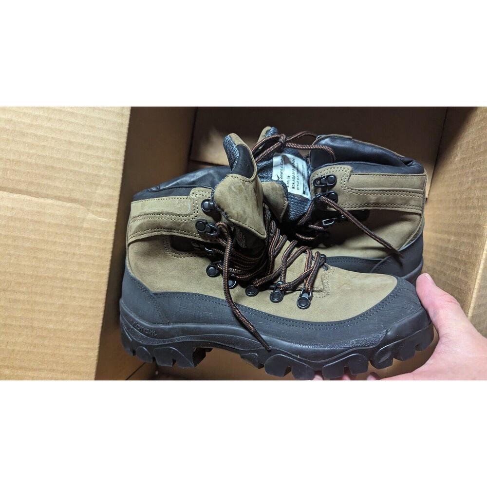 Wellco Military Hiking Boots Mens 7 R Brown 87500-07 Extreme Cold Outdoor